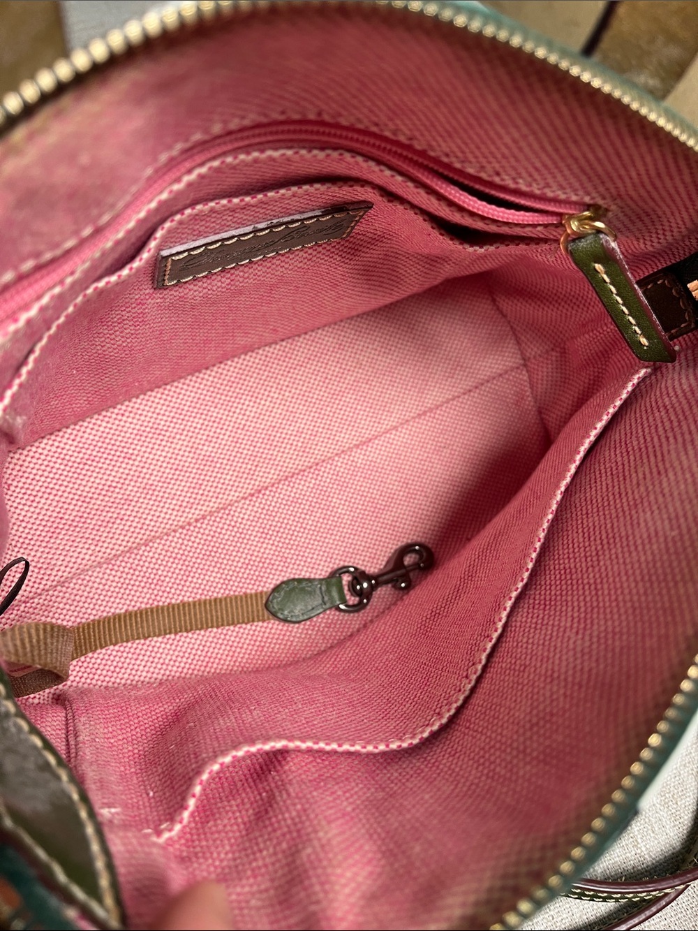 Dooney & Bourke Green Leaf Print Crossbody Satchel with Florentine card case - Picture 6 of 9